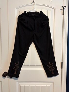 Black Embroidered women’s Pants - Unknown Brand